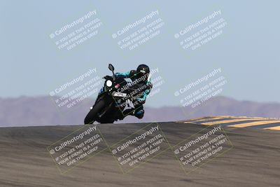 media/Apr-15-2022-Apex Assassins (Fri) [[9fb2e50610]]/Trackday Level 2/Session 2/Turns 9 and 10 Set 1/